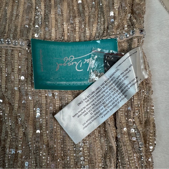 Mac Duggal trumpet gown beige Cream Sequin Long Sleeve Dress maxi fitted - Picture 8 of 13